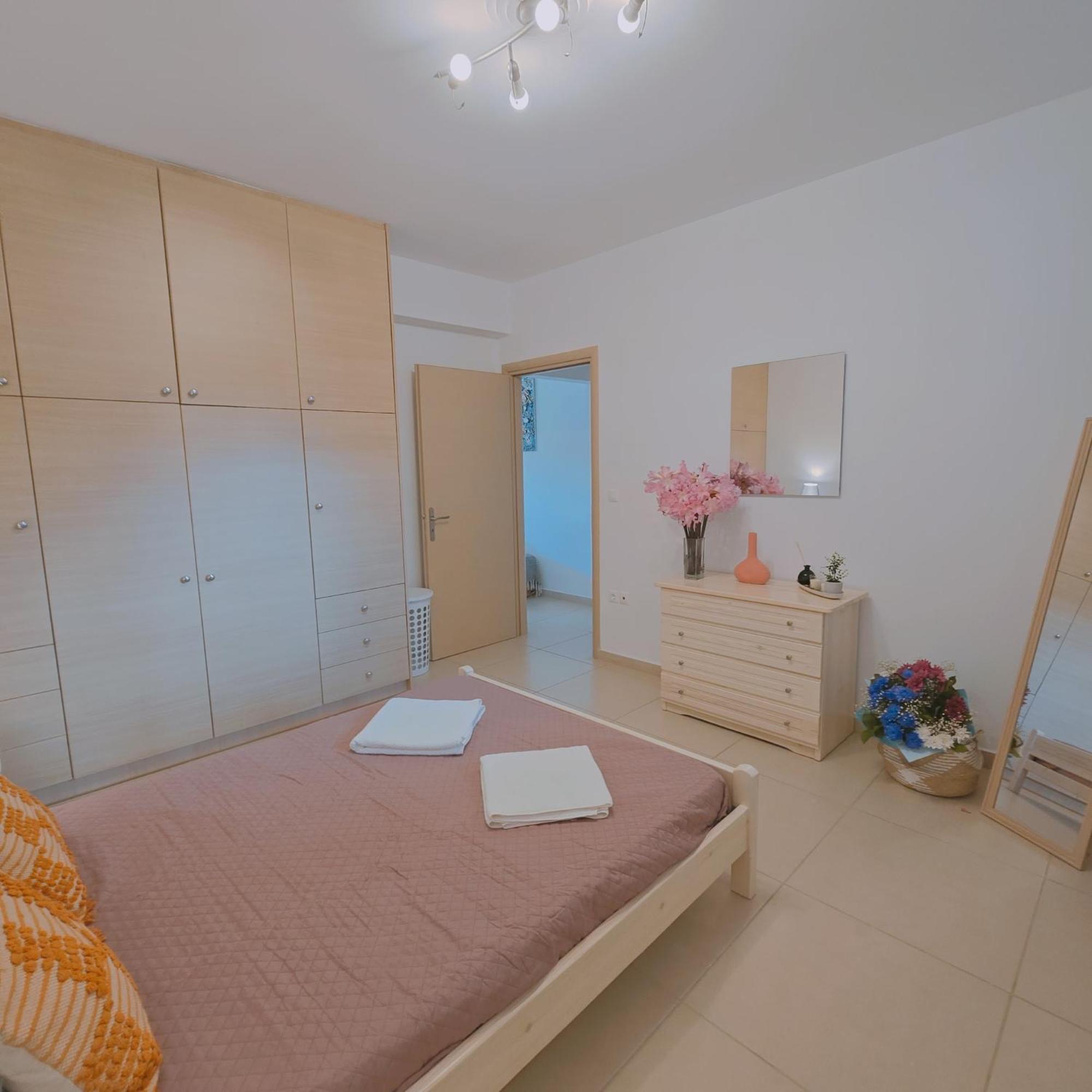 Apartment Lakithra Apartments