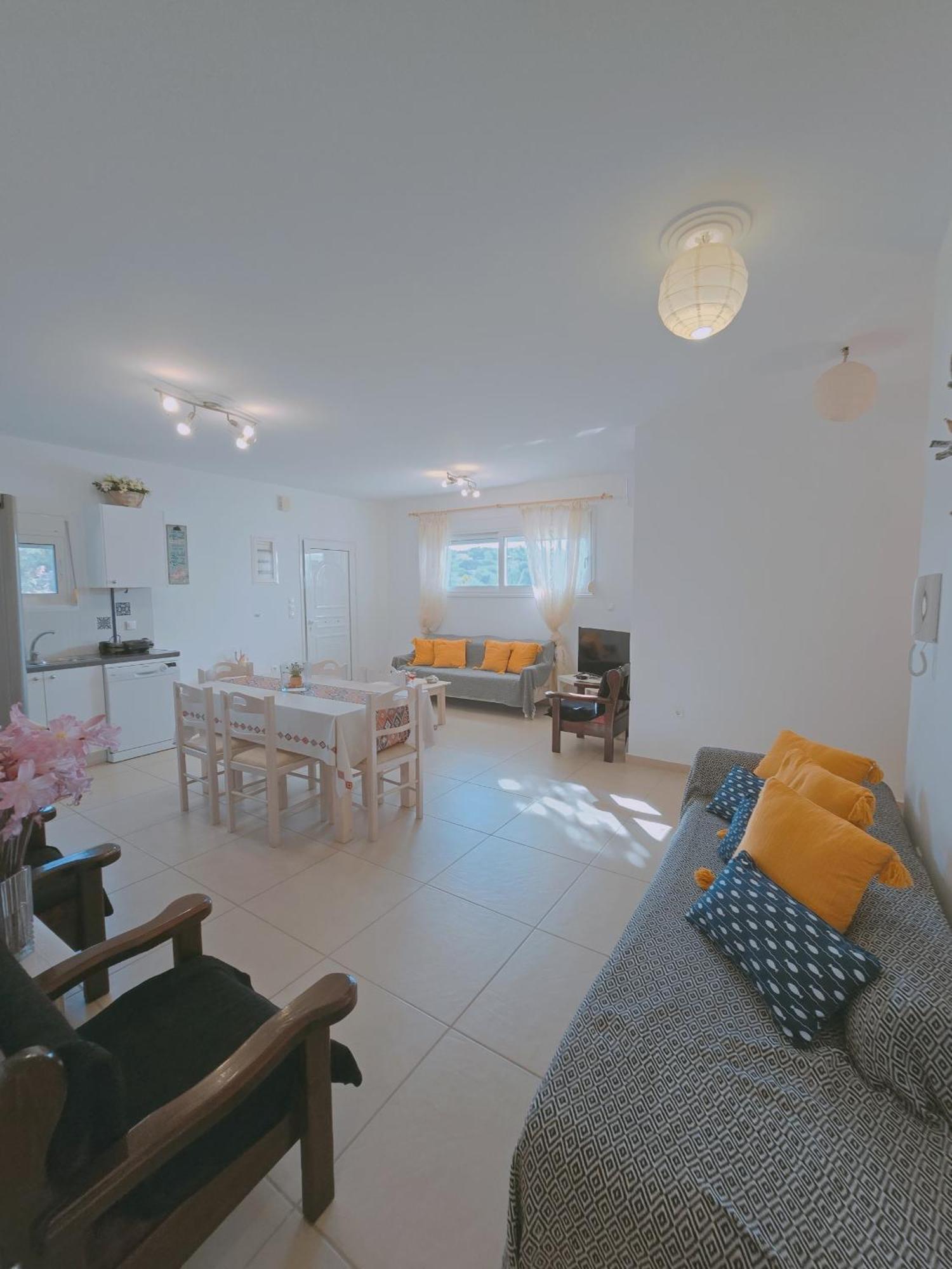 Lakithra Apartments Lakithra